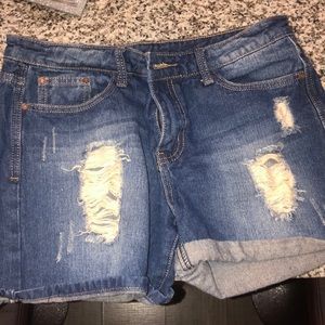 Jeans short woman